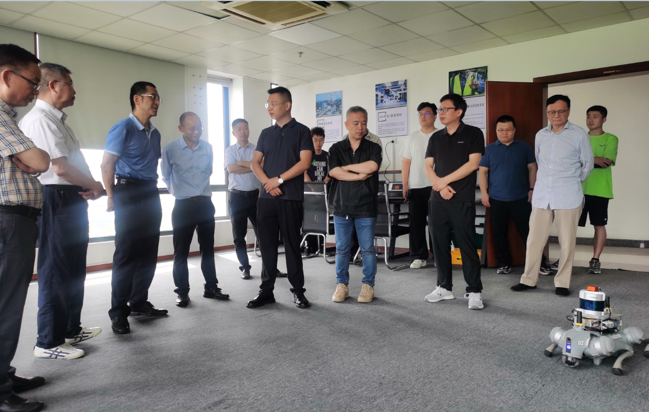 省石化行业协会副会长李公杭携专家组走访智创控安